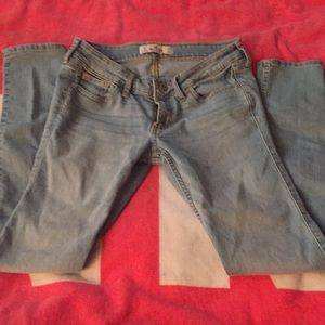 Hollister jeans
